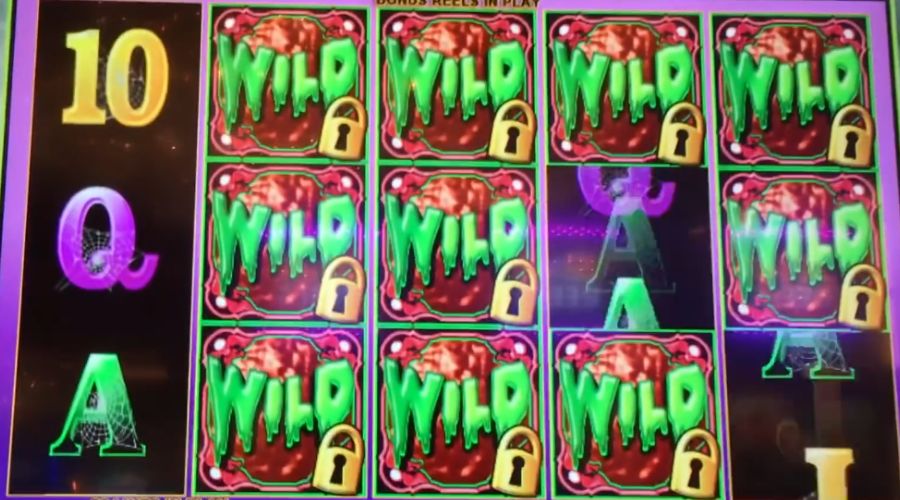 Bônus da Roda do Jackpot Better Off Ed exibindo jackpots progressivos